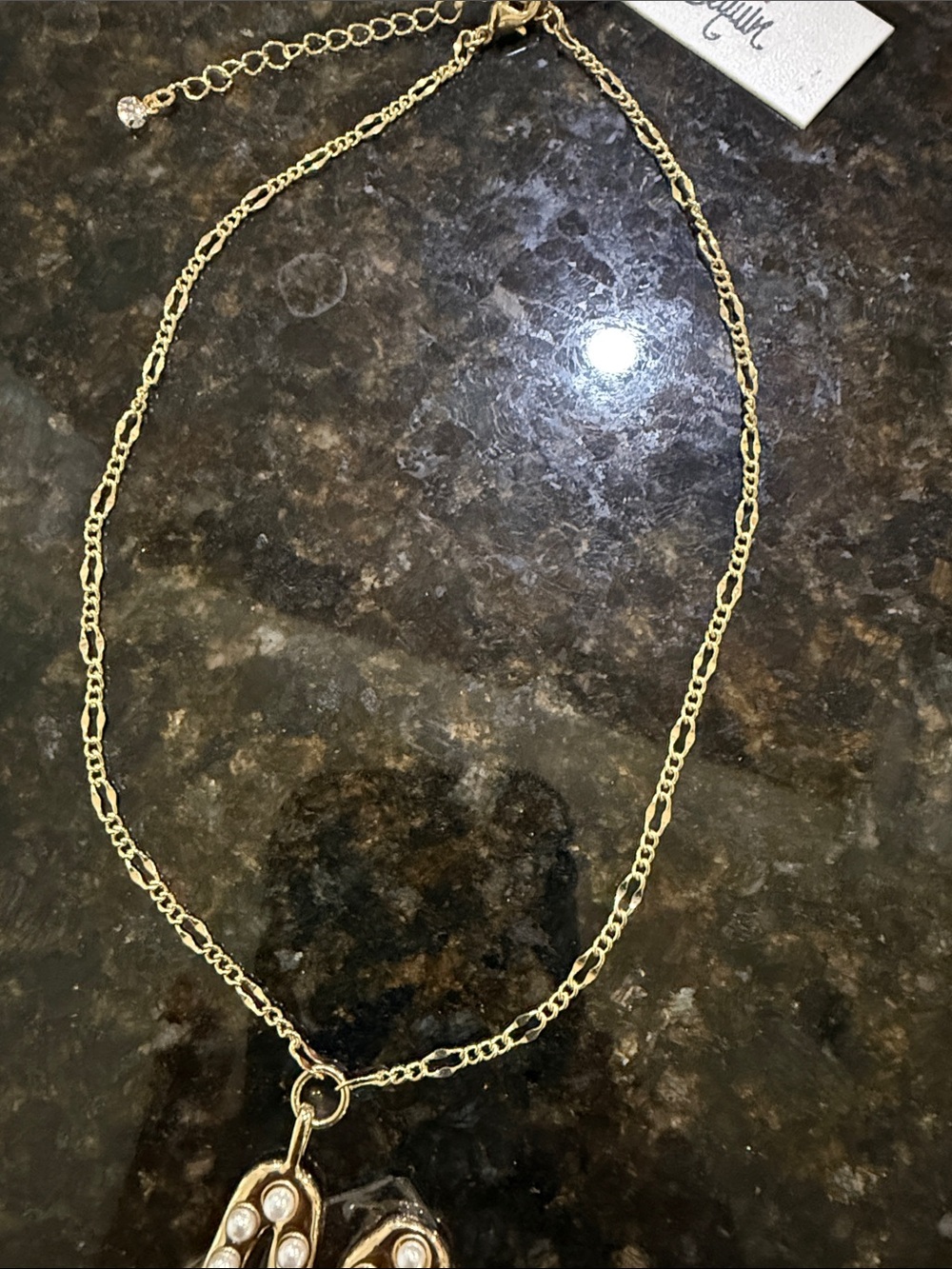 Sequin Jewelry Gold-Tone Pearl Initial "M"
Pendant Necklace From Anthropologies🔥 - Picture 13 of 16